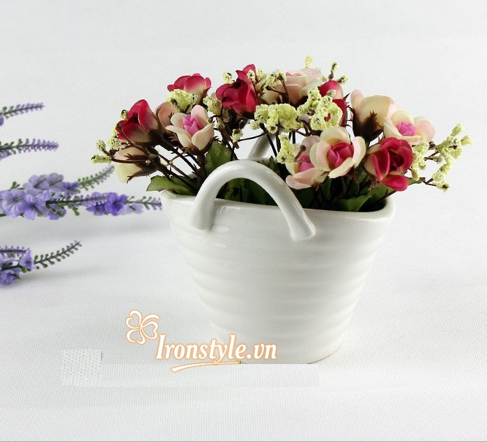 Chậu sứ cắm hoa